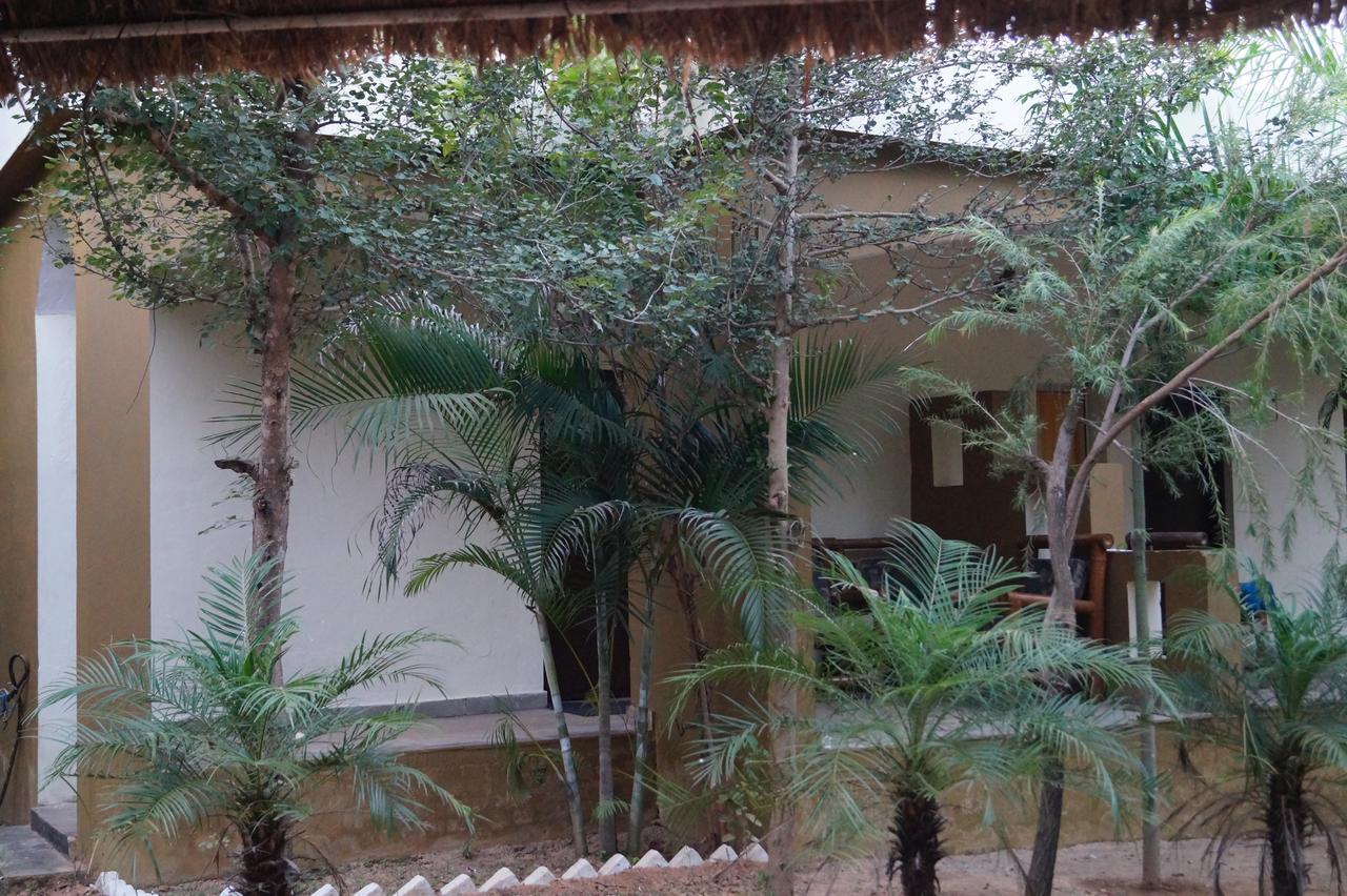 Mogli Resort Kanha Exterior photo
